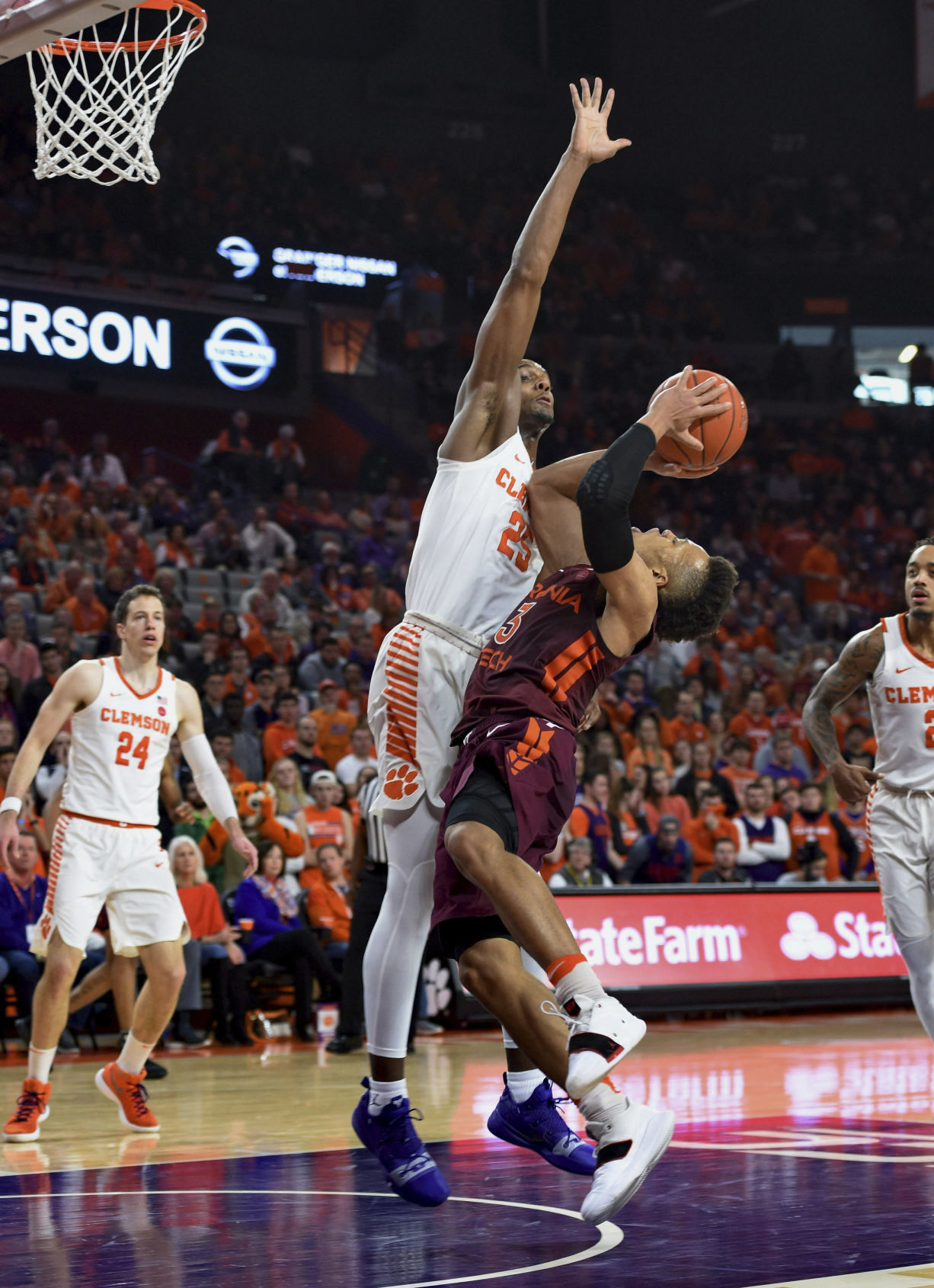 Virginia Tech Clemson Basketball